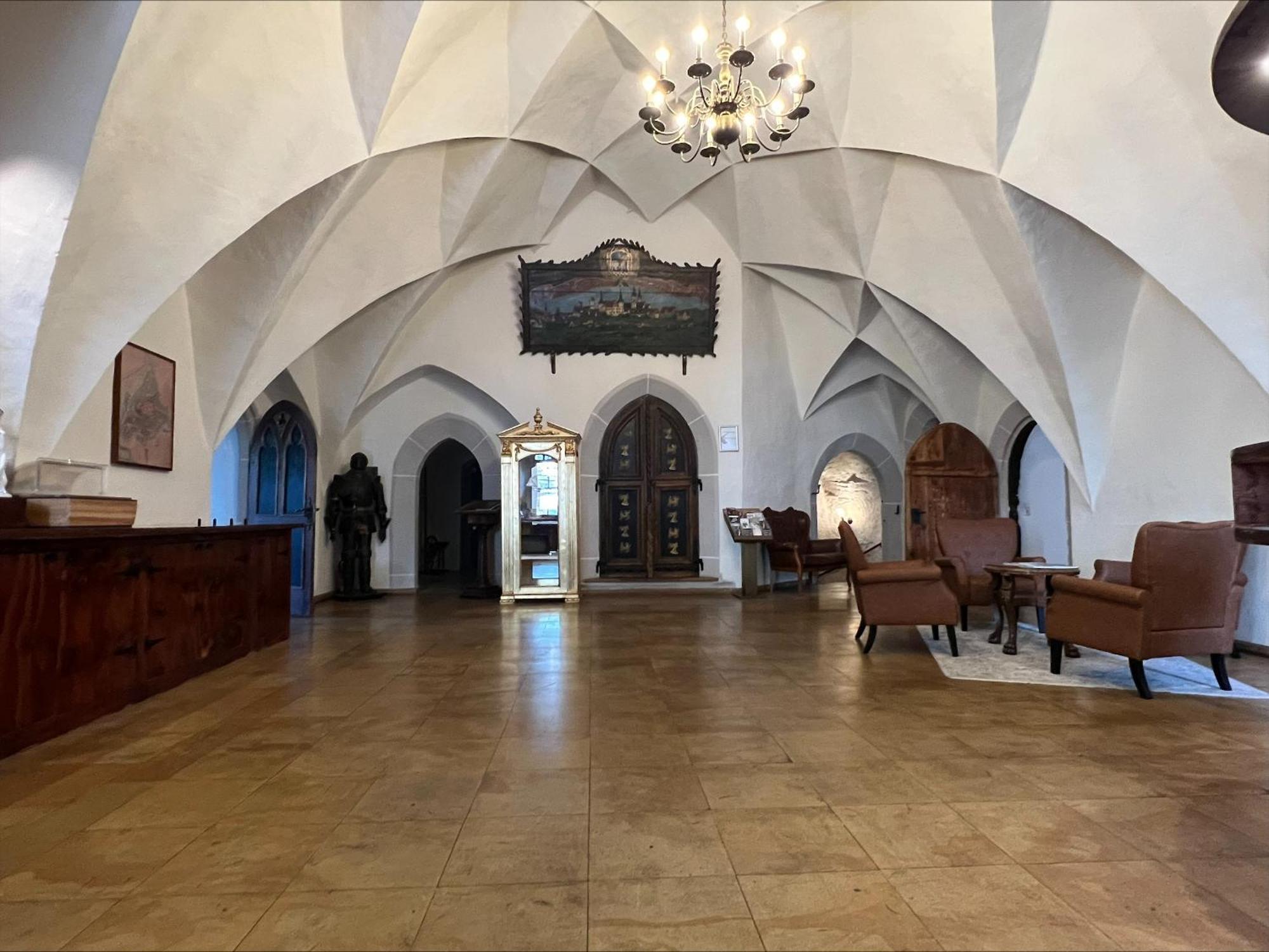 Schloss 3*